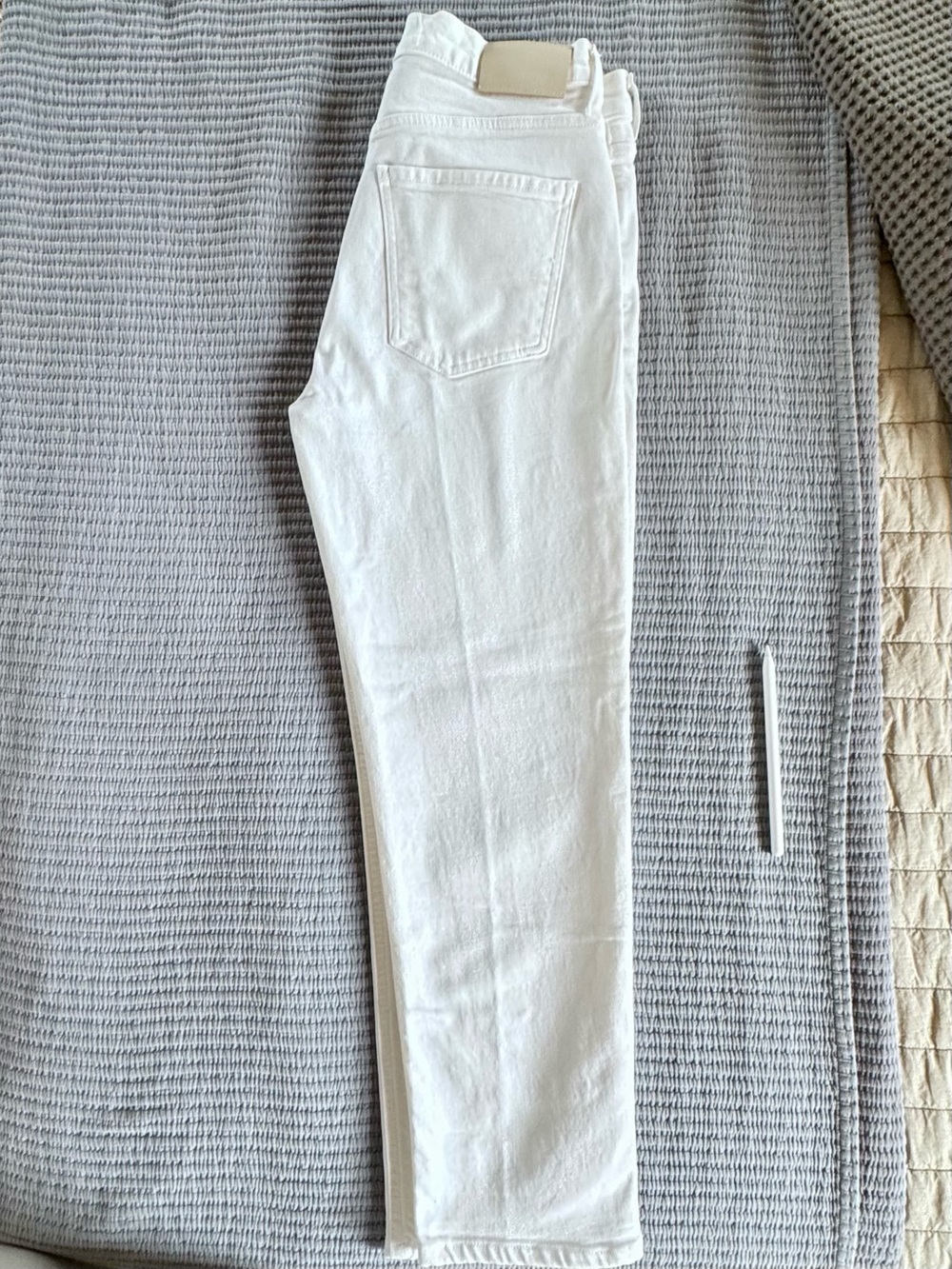 Citizens Of Humanity White ISOLA Straight Jeans - Picture 2 of 7